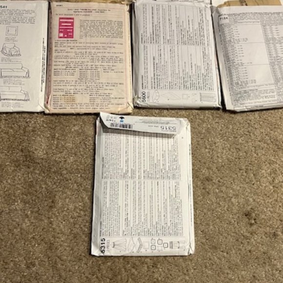 Bundle of 8 Sewing Patterns Crafts Home Decor Window Treatments Pillows Quilts - Picture 9 of 9